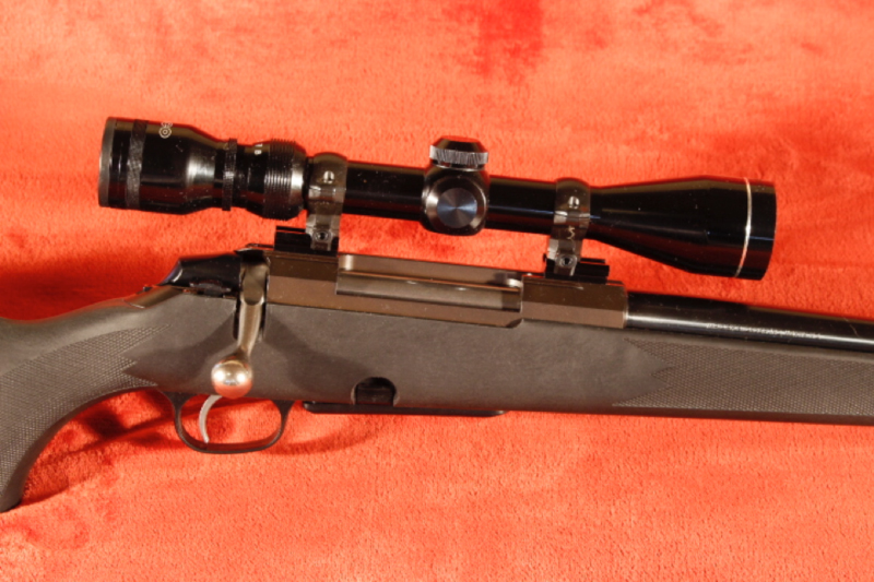 Like New Tikka M695 .270 Win Rifle w/Tasco 2.5-8 Variable Scope